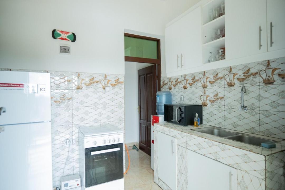 The City Block Apartment Бужумбура Екстер'єр фото